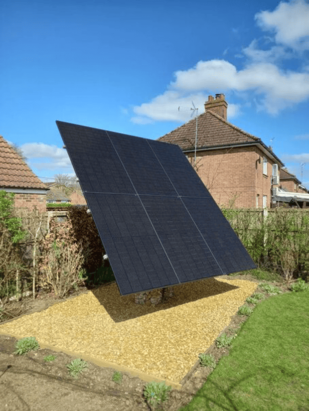 Heliomotion Solar tracking system